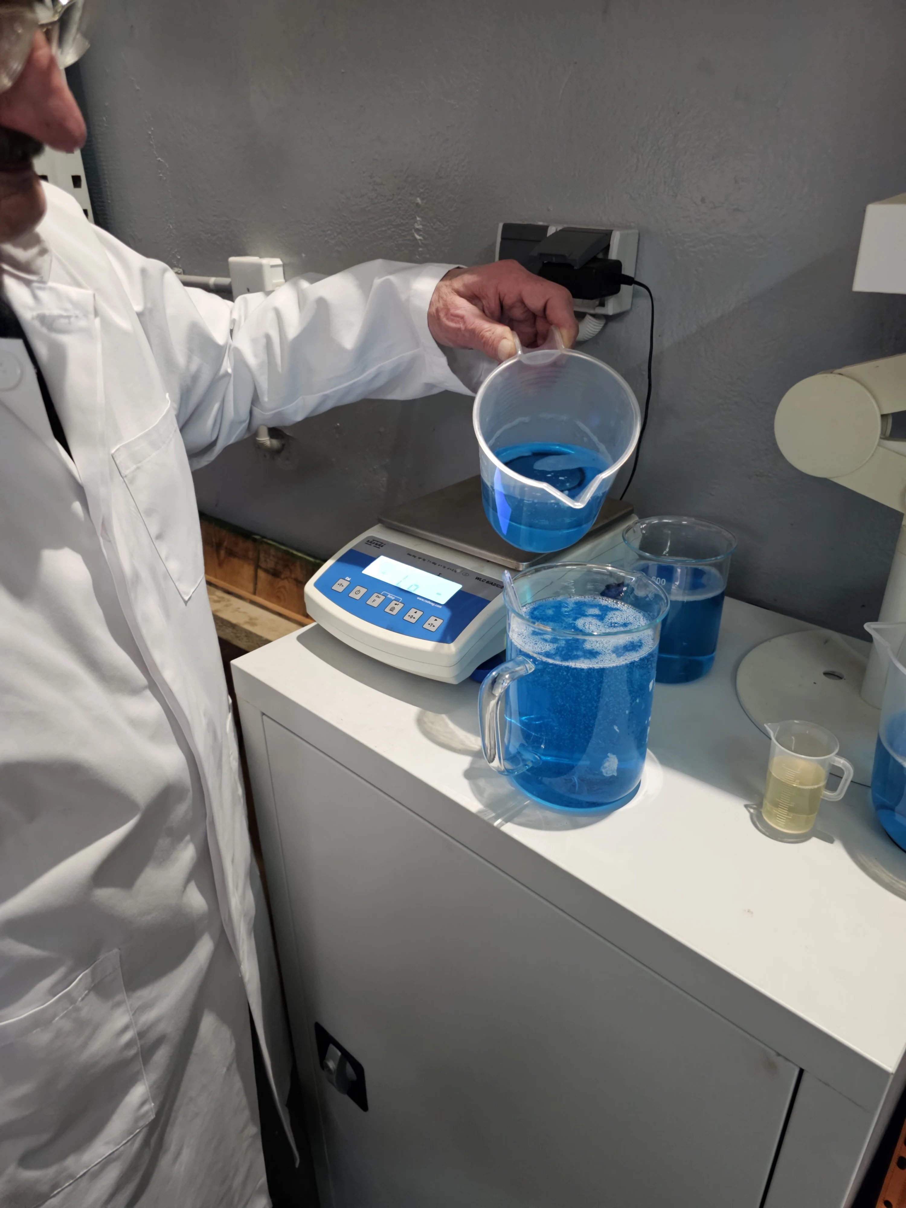 Laboratorium MATMAT - kontrola jakości i sprawdzanie gęstości preparatów